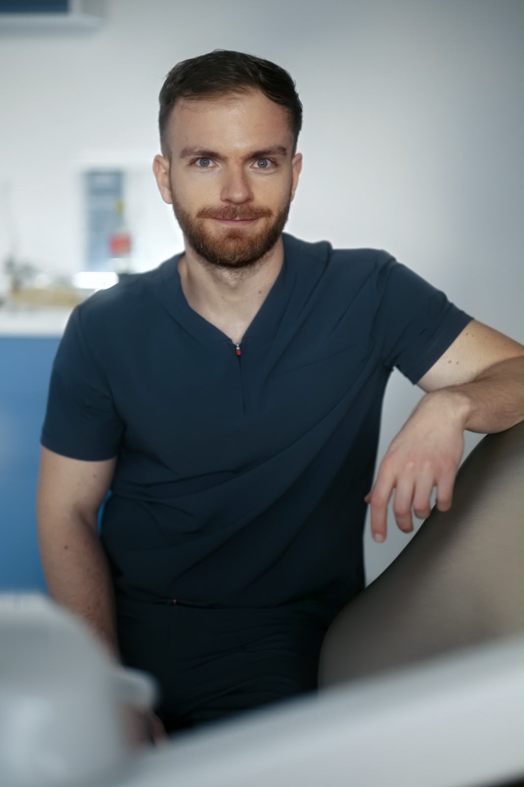 Dr. Dan Anghelescu - Medic specialist Chirurgie Dento-Alveolară